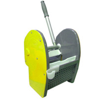 Espremedor mop liquido -- Cor : Amarelo , Marca : Bralimpia 